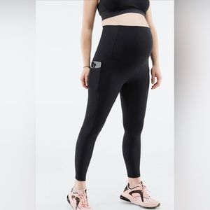 Black maternity leggings 7/8